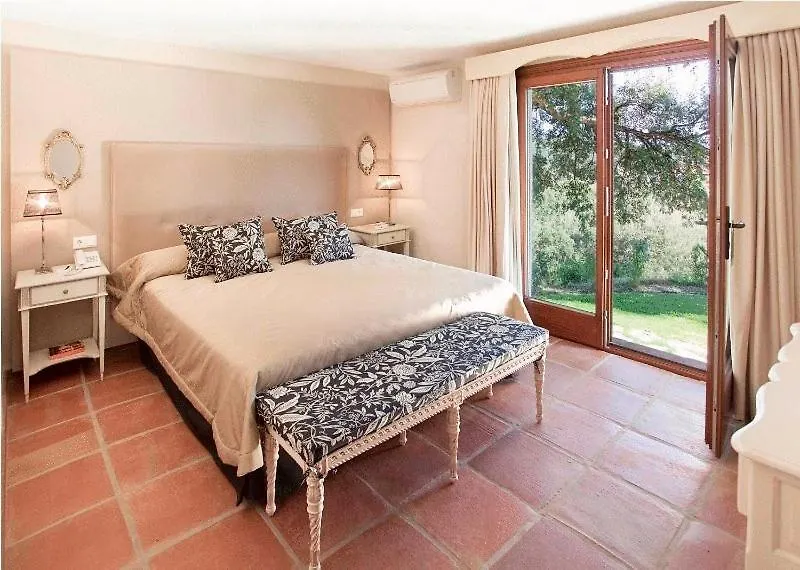 Hermitage De Casares Otel