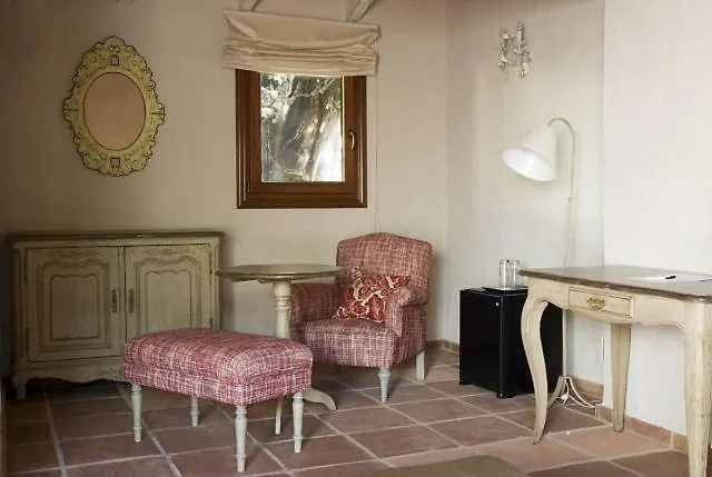 Hermitage De Casares Otel
